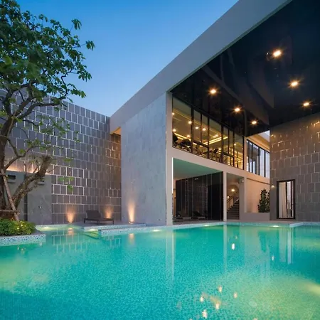 Villa Stylish2Bd Pool&Gym Near Airport